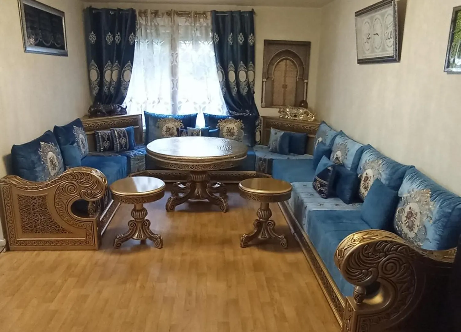 Grand Appartement Paris 11Eme contacts
